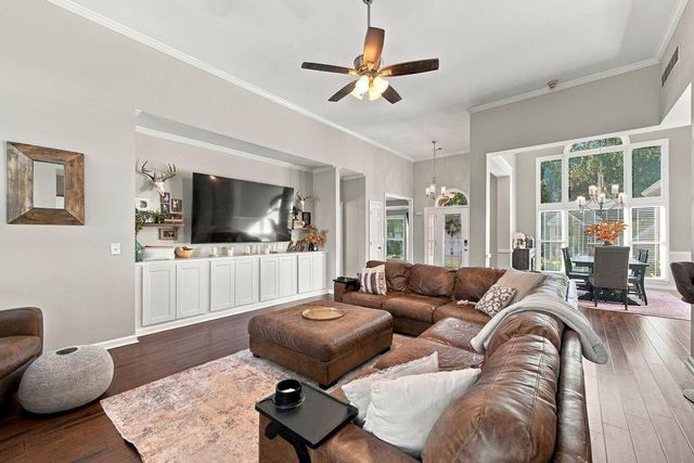 1028 Legacy Walk, Woodstock, GA 30189