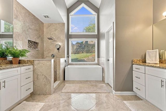 1028 Legacy Walk, Woodstock, GA 30189