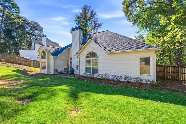 1028 Legacy Walk, Woodstock, GA 30189
