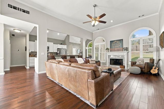 1028 Legacy Walk, Woodstock, GA 30189