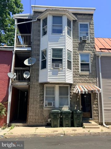 106 RANDOLPH AVE, Hagerstown, MD 21740