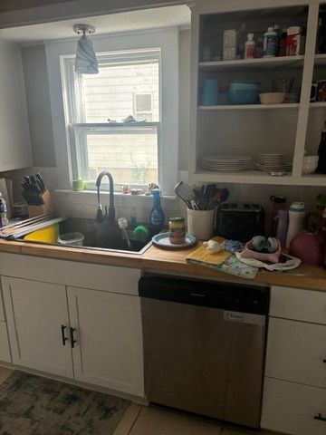 3325 Paris Avenue Ne, City Of Grand Rapids, MI 49525
