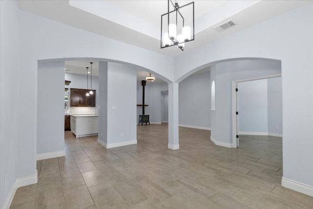 127 Medlar DR, Cedar Creek, TX 78612