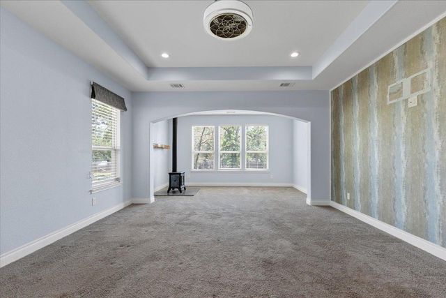 127 Medlar DR, Cedar Creek, TX 78612