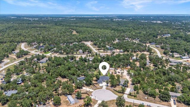 127 Medlar DR, Cedar Creek, TX 78612
