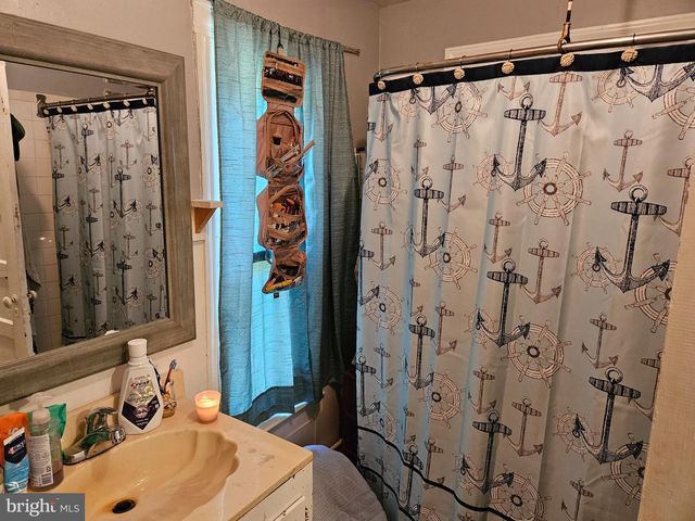 17519 NEW BALTIMORE RD, Milford, VA 22514