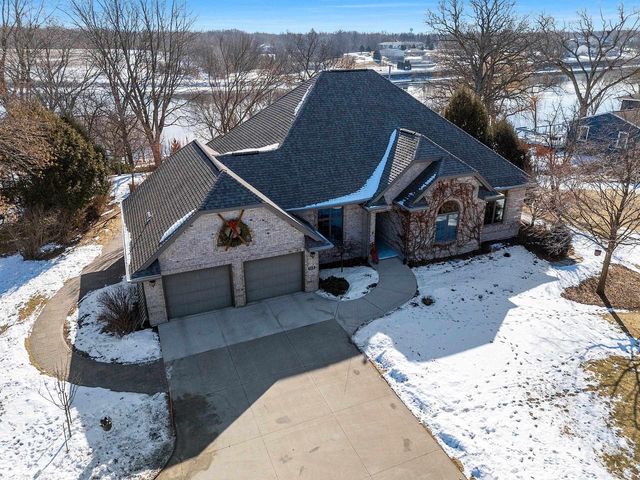 119 MAIN STREET, Wrightstown, WI 54180