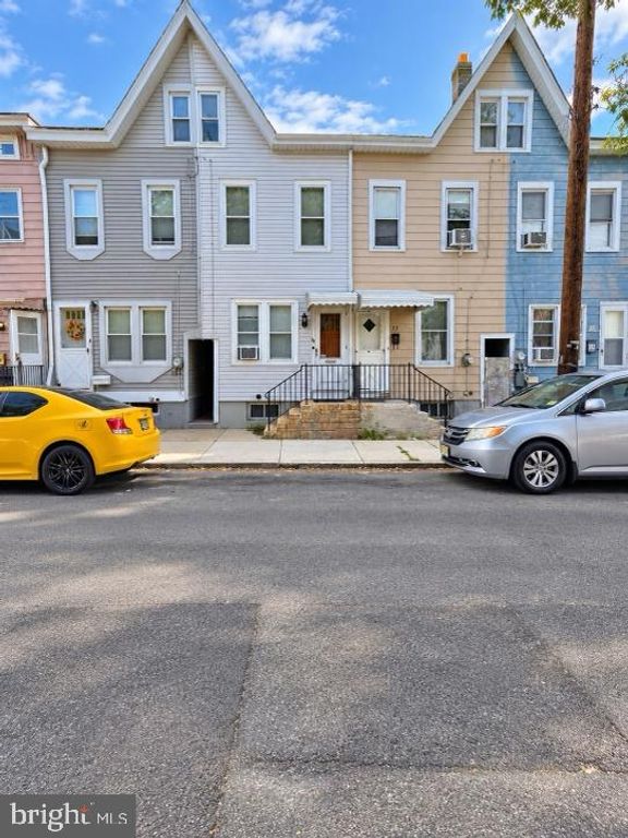 25 RANDALL AVE, TRENTON, NJ 08611 — photo 2