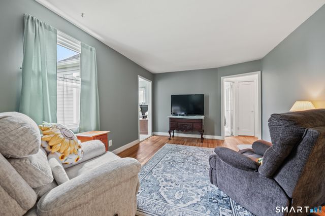 80 Suffolk Drive, East Hartford, CT 06118