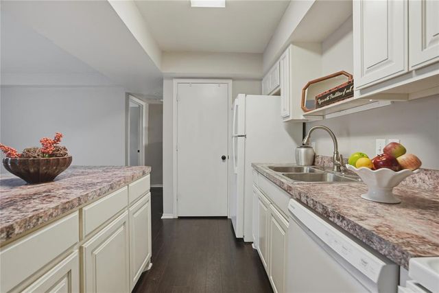 14415 N Pennsylvania Avenue L, Oklahoma City, OK 73134