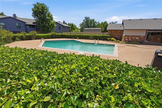 14415 N Pennsylvania Avenue L, Oklahoma City, OK 73134