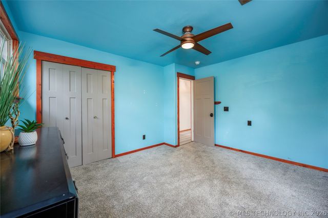71 County Road 3009, Bartlesville, OK 74003