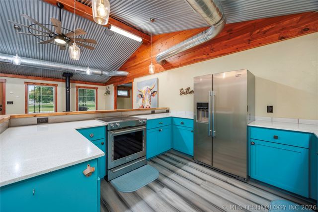 71 County Road 3009, Bartlesville, OK 74003