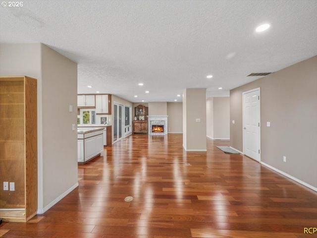 20415 Ne INTERLACHEN Ln, Fairview, OR 97024