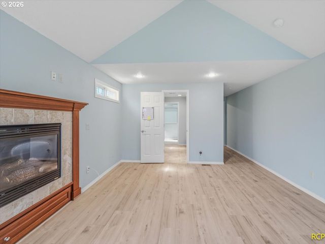 20415 Ne INTERLACHEN Ln, Fairview, OR 97024