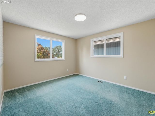 20415 Ne INTERLACHEN Ln, Fairview, OR 97024