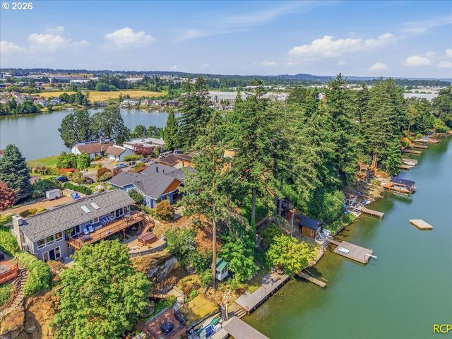 20415 Ne INTERLACHEN Ln, Fairview, OR 97024