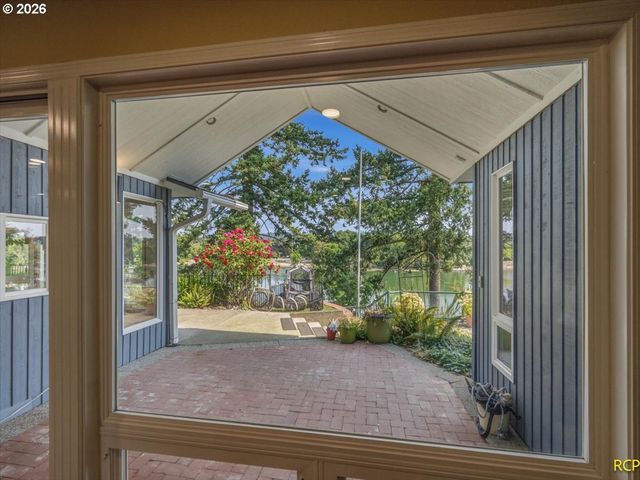 20415 Ne INTERLACHEN Ln, Fairview, OR 97024