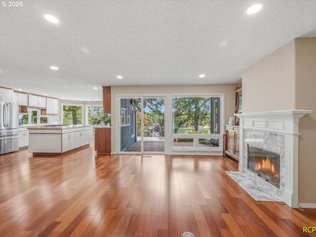 20415 Ne INTERLACHEN Ln, Fairview, OR 97024