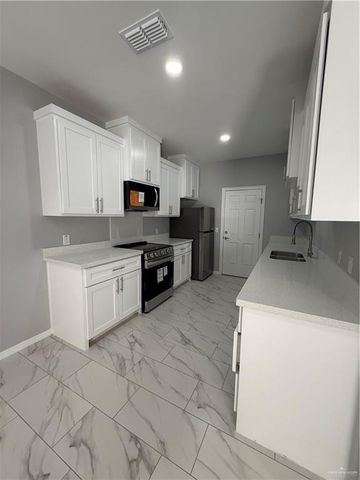 1905 Elsham Avenue 2, Edinburg, TX 78539