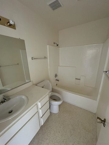 9955 Scripps Westview 4, San Diego, CA 92131