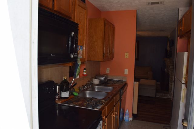 456 Cedar Park Cir, La Vergne, TN 37086