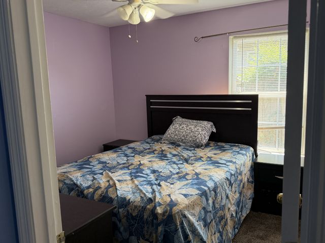456 Cedar Park Cir, La Vergne, TN 37086