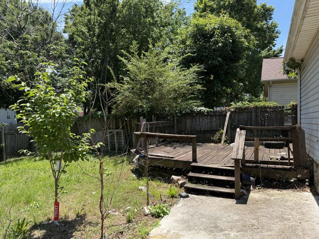 456 Cedar Park Cir, La Vergne, TN 37086