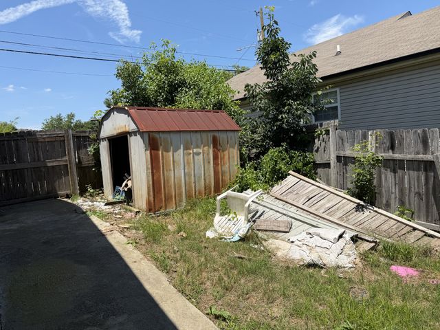 456 Cedar Park Cir, La Vergne, TN 37086