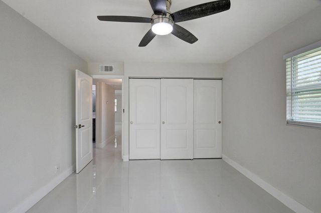 241 Seville K, Delray Beach, FL 33446