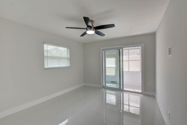 241 Seville K, Delray Beach, FL 33446