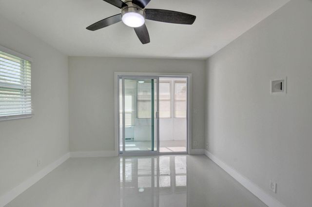 241 Seville K, Delray Beach, FL 33446