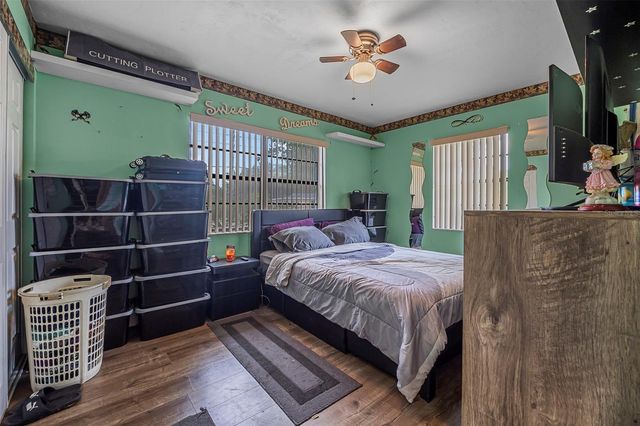 1333 E LOMBARDY DRIVE, Deltona, FL 32725