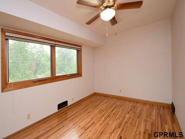 933 Moraine Drive, Lincoln, NE 68510