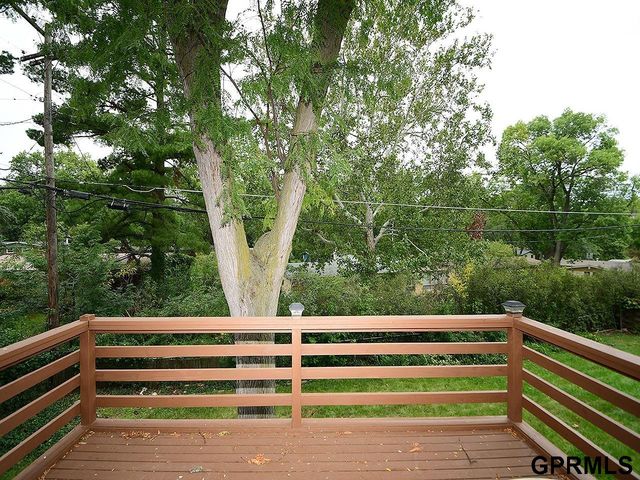 933 Moraine Drive, Lincoln, NE 68510