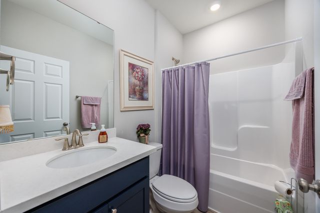 107 Magnolia Landing Drive, Freeport, FL 32439