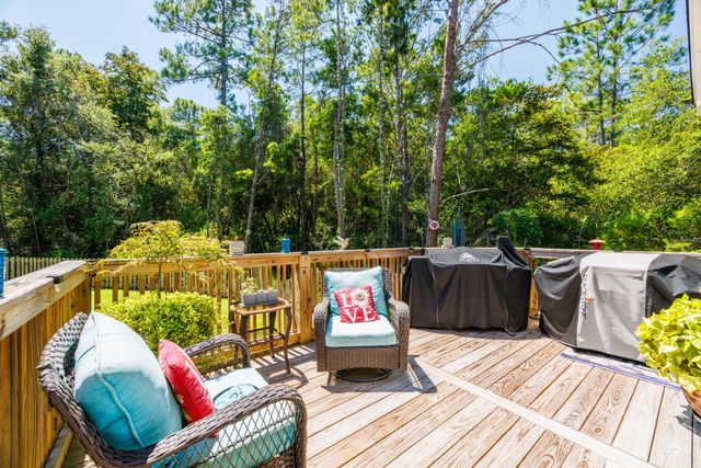 107 Magnolia Landing Drive, Freeport, FL 32439