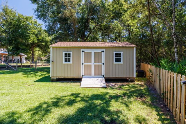 107 Magnolia Landing Drive, Freeport, FL 32439