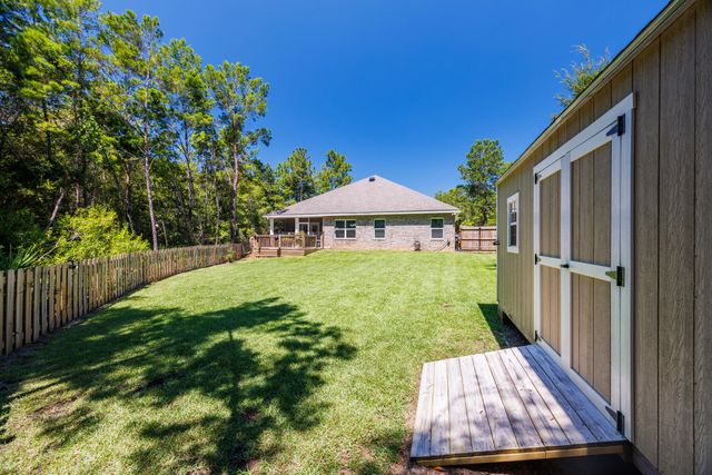 107 Magnolia Landing Drive, Freeport, FL 32439