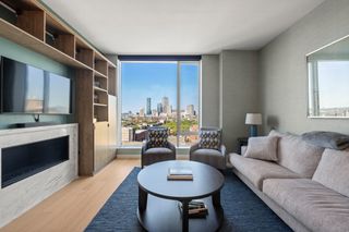 380 Harrison Ave PH1H, Boston, MA 02118