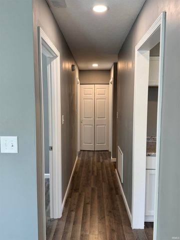 5232 Webster Street, Fort Wayne, IN 46807