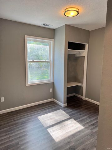 5232 Webster Street, Fort Wayne, IN 46807