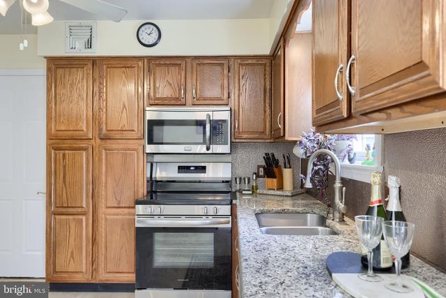 209 YORKSHIRE WAY, Mountville, PA 17554