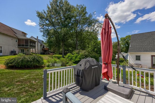 209 YORKSHIRE WAY, Mountville, PA 17554