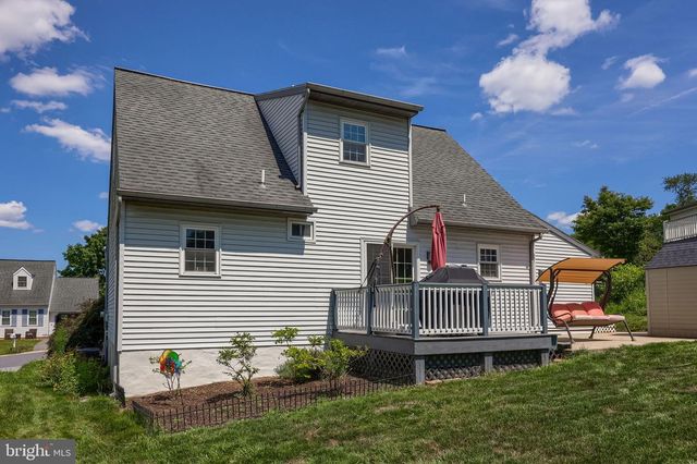 209 YORKSHIRE WAY, Mountville, PA 17554