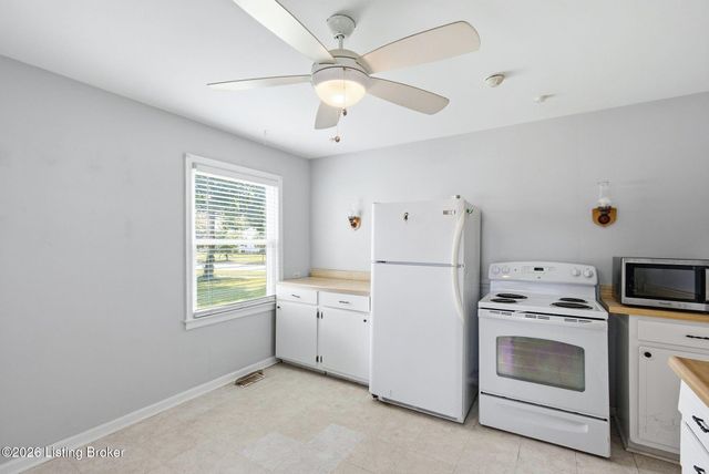 1047 Seelbach Ave, Louisville, KY 40215