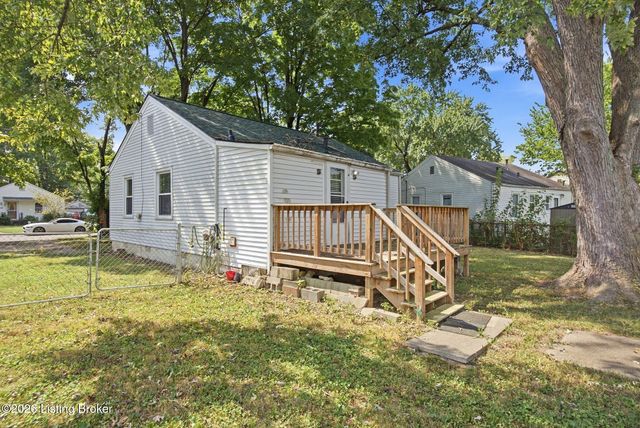 1047 Seelbach Ave, Louisville, KY 40215