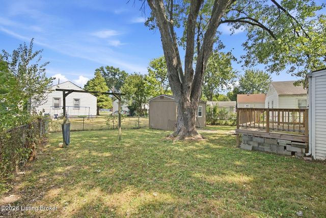 1047 Seelbach Ave, Louisville, KY 40215