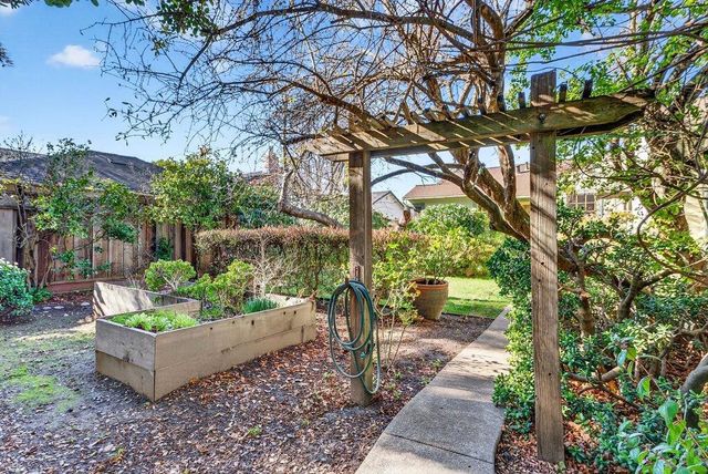 336 Dakota Avenue, Santa Cruz, CA 95060