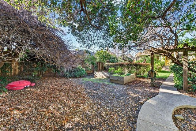 336 Dakota Avenue, Santa Cruz, CA 95060